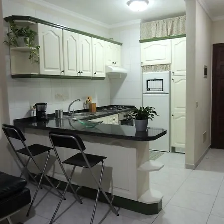 Edificio Santo Domingo Apartment *